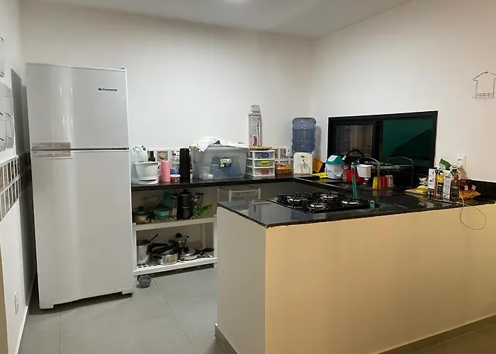 Casa verde no Pontal de Maracaipe